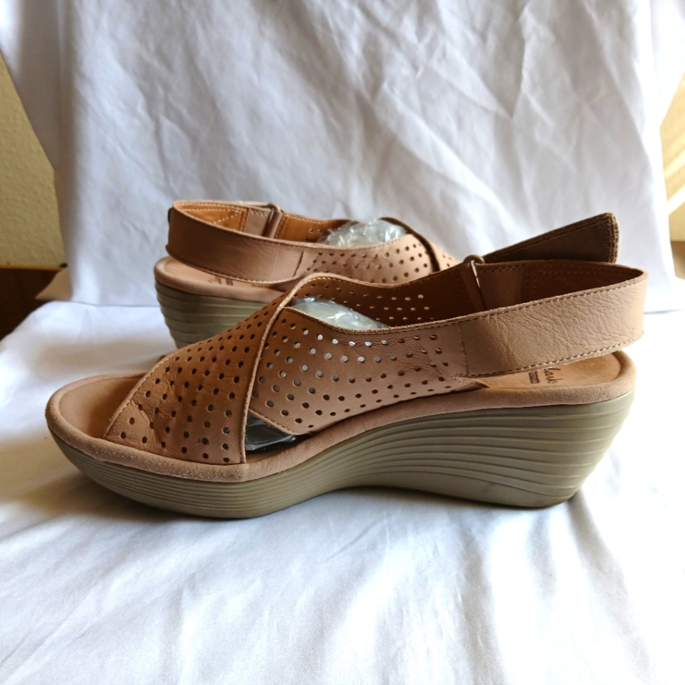 Clarks Collection Soft Cushion Comfort Wedge Sandals - Picture 3 of 6